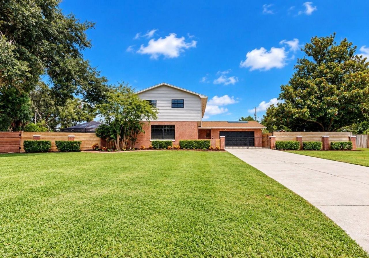 2818 Springdell Circle , Valrico, FL 33596 Photo