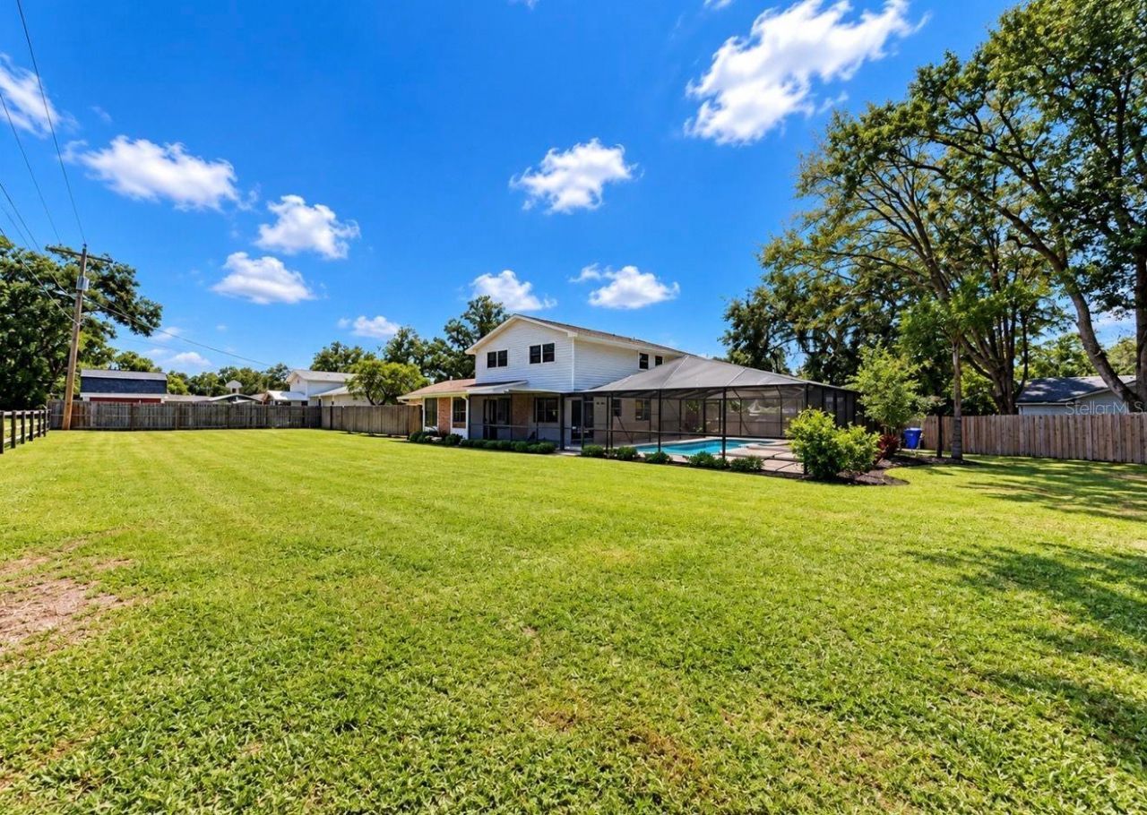 2818 Springdell Circle , Valrico, FL 33596 Photo