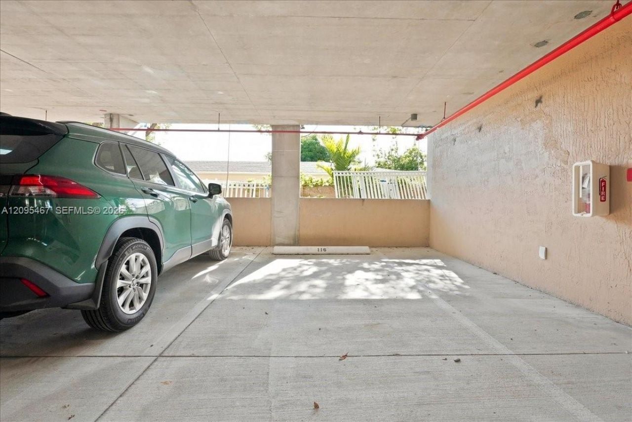2665 SW 37th Ave , Unit 211, Miami, FL 33133 Photo