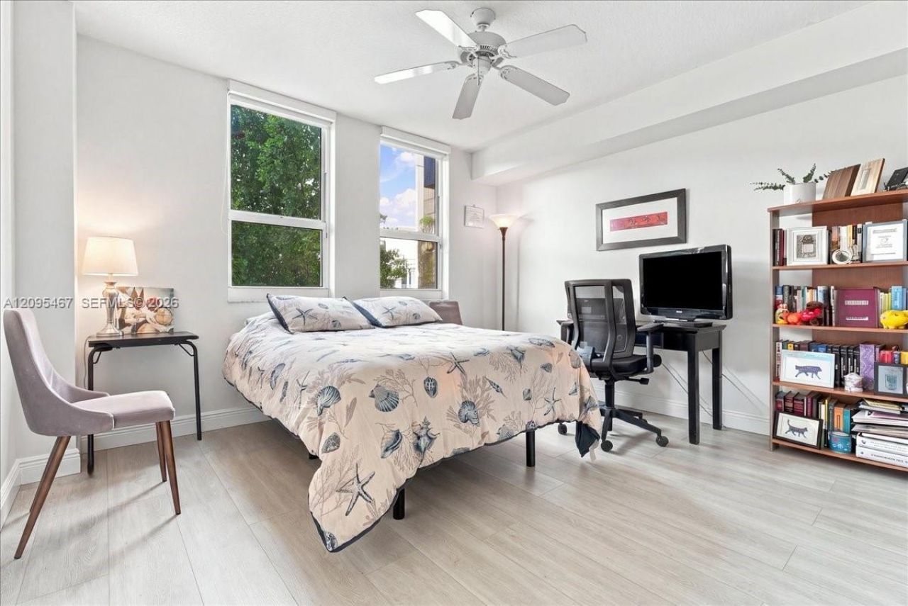 2665 SW 37th Ave , Unit 211, Miami, FL 33133 Photo