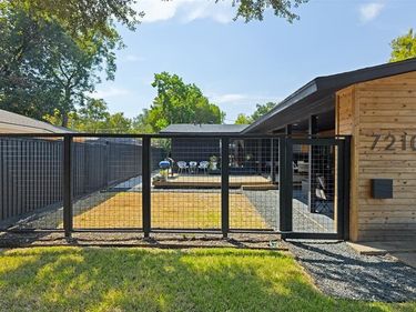 7210 Lehigh Drive, Dallas, TX 75214