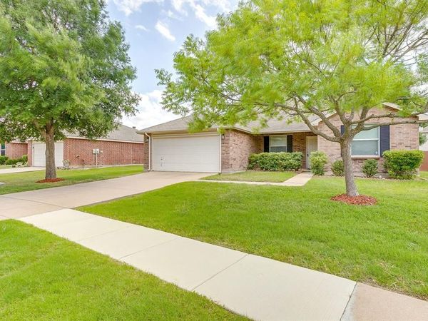 1313 Lauren Drive , Burleson, TX 76028