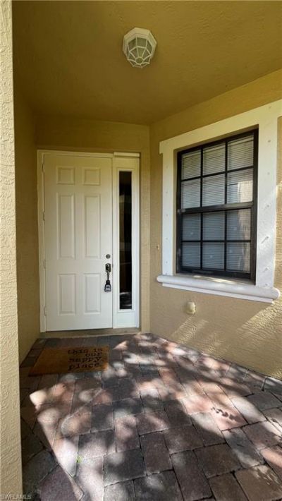 7385 Bristol Cir , Naples, FL 34120 Photo