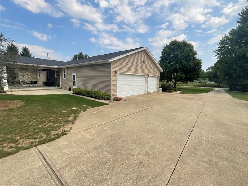 17918 Whitehead Road, Lagrange, OH 44050 Photo 4