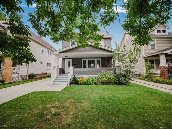 2120 Richland Avenue, Lakewood, OH 44107