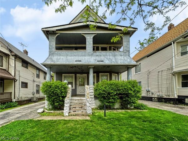 10001 Stoughton Avenue, Cleveland, OH 44104