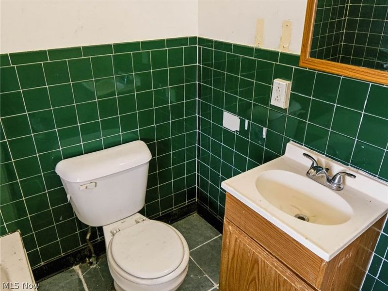 10001 Stoughton Avenue, Cleveland, OH 44104 Photo 13