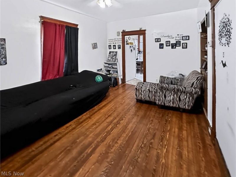 10001 Stoughton Avenue, Cleveland, OH 44104 Photo 32