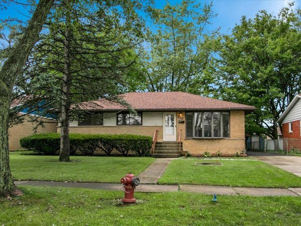 22720 Ridgeway Avenue , Richton Park, IL 60471