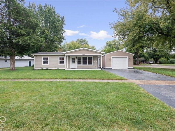 1 Edwin Court , Indianapolis, IN 46222