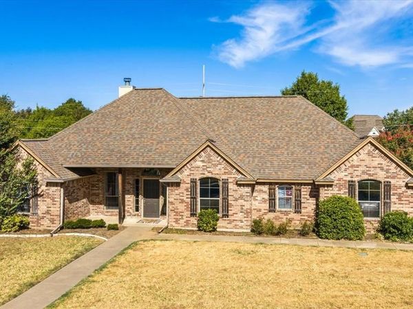 801 Maplewood Court , Stephenville, TX 76401