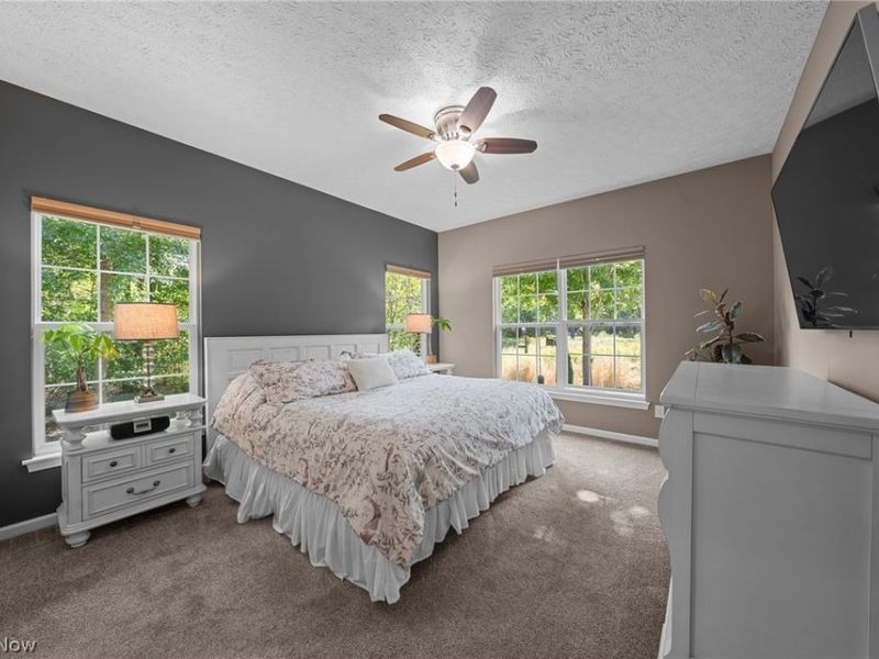 9590 Ravinia Drive , Olmsted Falls, OH 44138 Photo 23