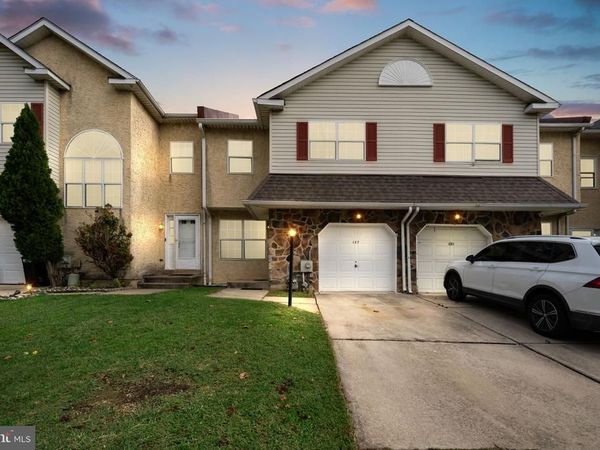 127 E WINONA AVENUE , NORWOOD, PA 19074