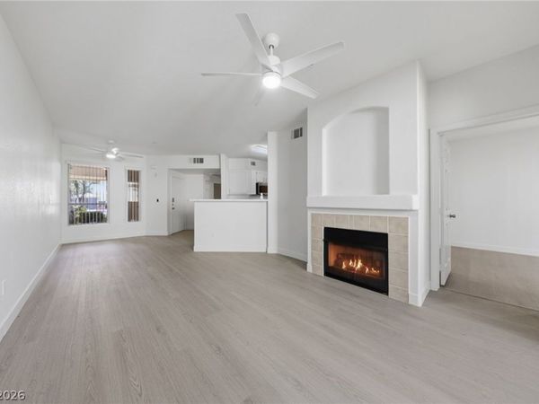 7139 S Durango Drive , Unit 110, Las Vegas, NV 89113