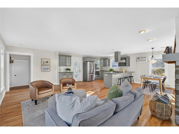 627 Locust Street, Hudson, WI 54016