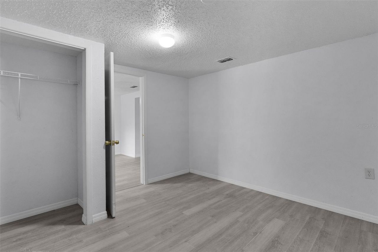 31128 Lochmore Circle, Mount Plymouth, FL 32776 Photo