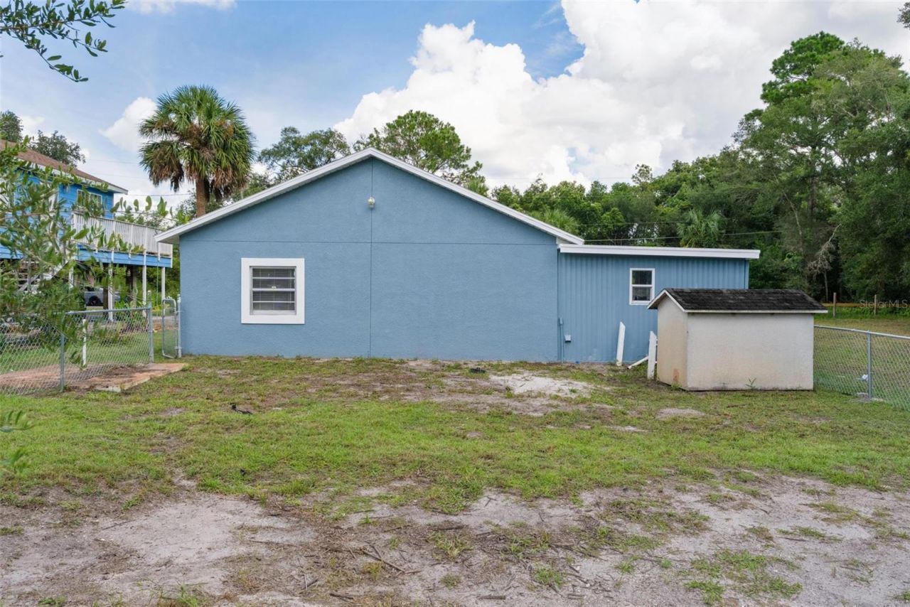 31128 Lochmore Circle, Mount Plymouth, FL 32776 Photo