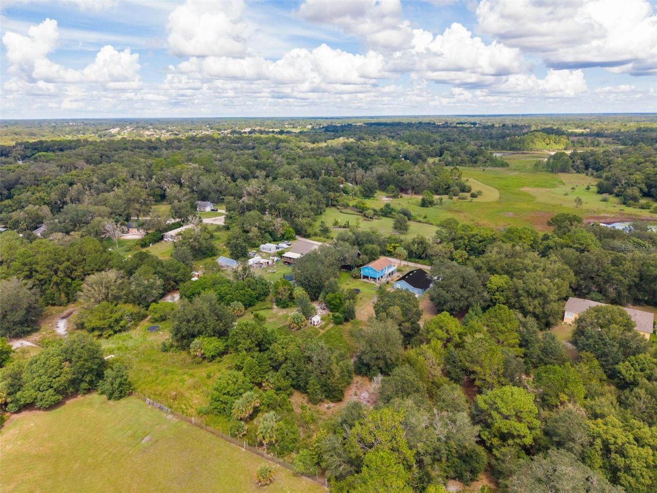 31128 Lochmore Circle, Mount Plymouth, FL 32776 Photo