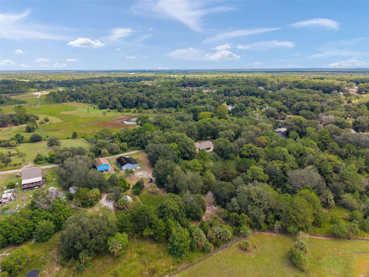 31128 Lochmore Circle, Mount Plymouth, FL 32776 Photo