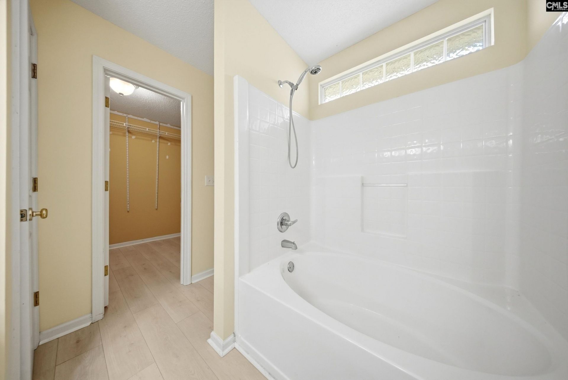 114 Garden Gate Lane Photo 18