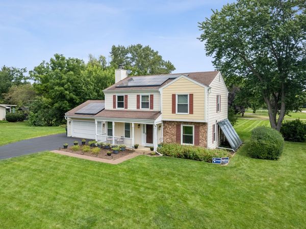 11N583 Howard Avenue , Elgin, IL 60124