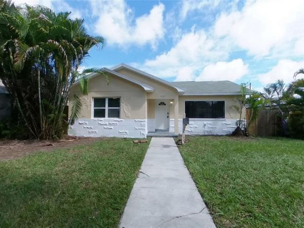 ST PETERSBURG, FL 33713