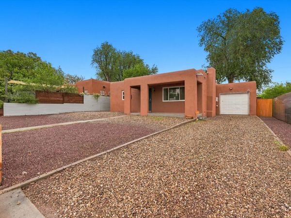 2734 San Rafael Avenue SE, Albuquerque, NM 87106