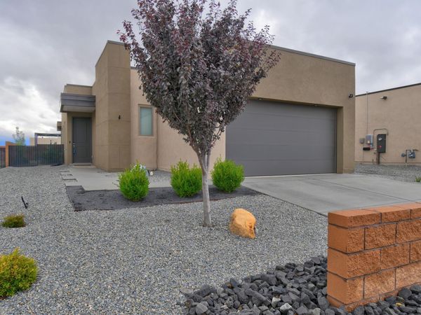 4373 Lauren Loop NE, Rio Rancho, NM 87124
