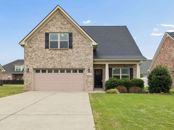 606 Golden Eagle Ct , Eagleville, TN 37060