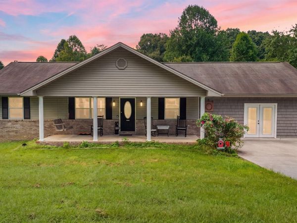 1825 Sunnydale Drive , Sevierville, TN 37862