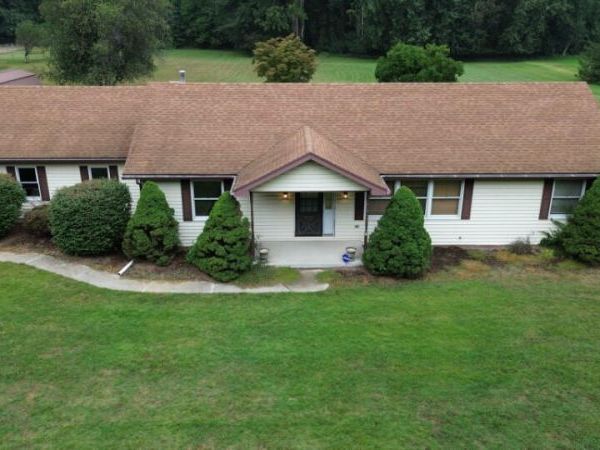 13140 Archbold-whitehouse Road, Swanton, OH 43558