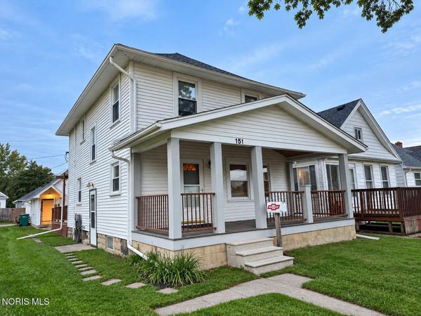 151 Oak Street, Rossford, OH 43460