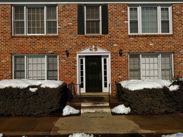 2527 HYDRAULIC RD , Unit 8, Charlottesville, VA 22901