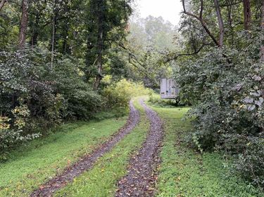 10688 THOMAS NELSON HWY , Lovingston, VA 22949