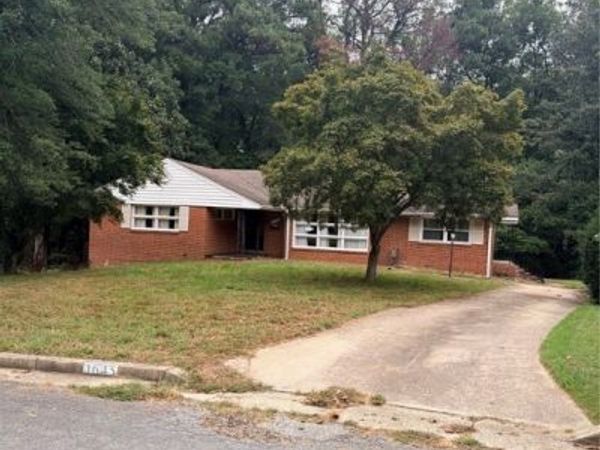 1645 Wilton , Petersburg, VA 23805