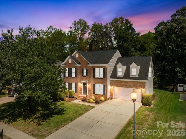 13615 Edgetree Drive, Pineville, NC 28134