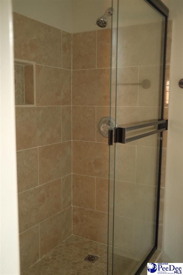 419 S Morris Photo 5