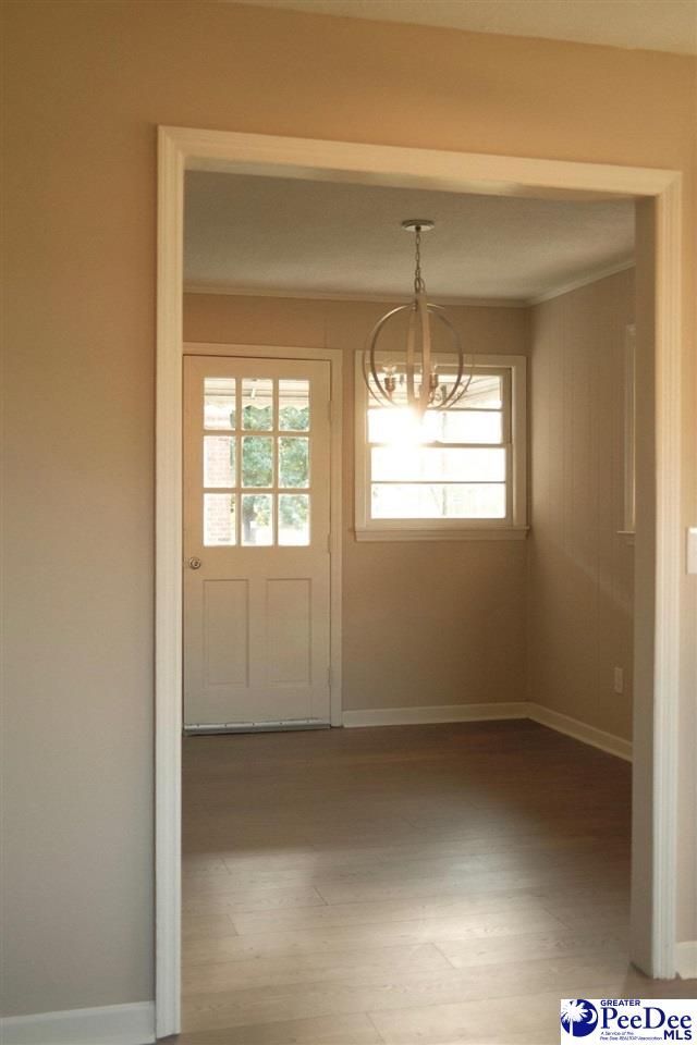 419 S Morris Photo 6