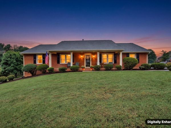 4834 Labradore DR , Roanoke, VA 24012