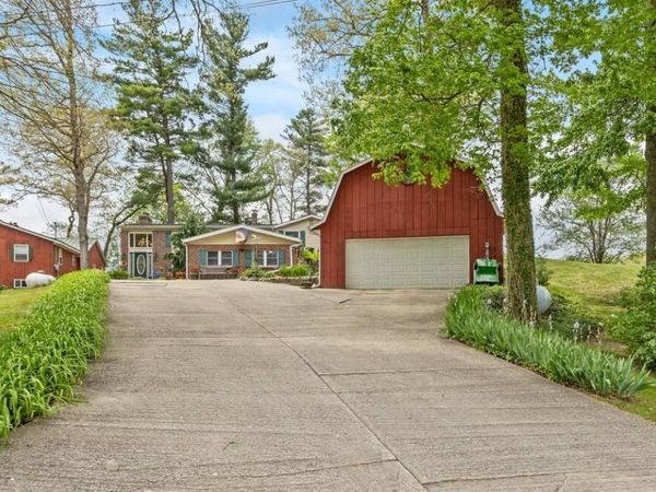 875 Bruce Drive, Middleville, MI 49333