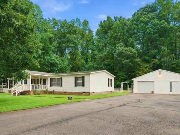 9134 Richmond Road W, Toano, VA 23168