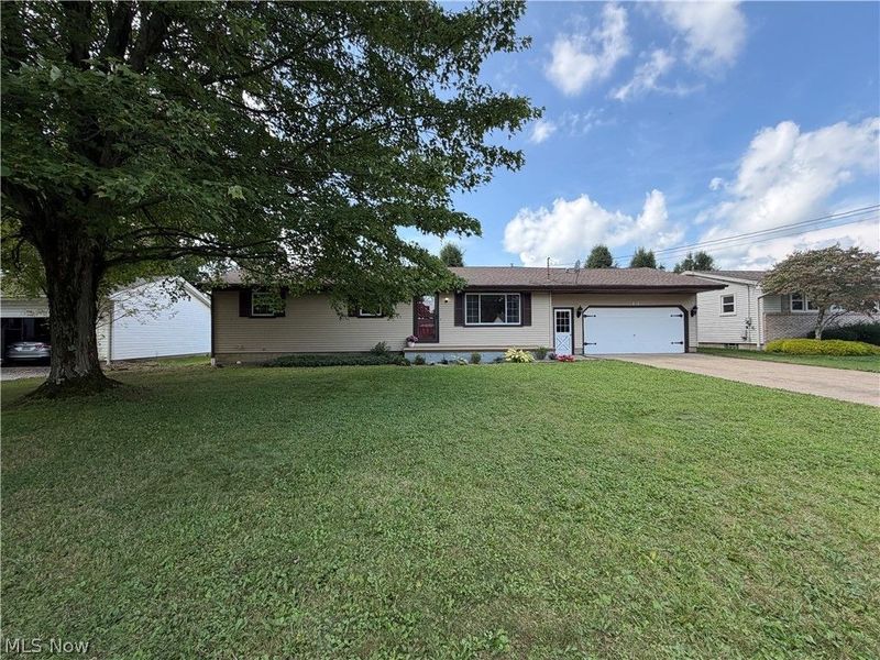 184 Circle View Drive, New Middletown, OH 44442 Photo 6
