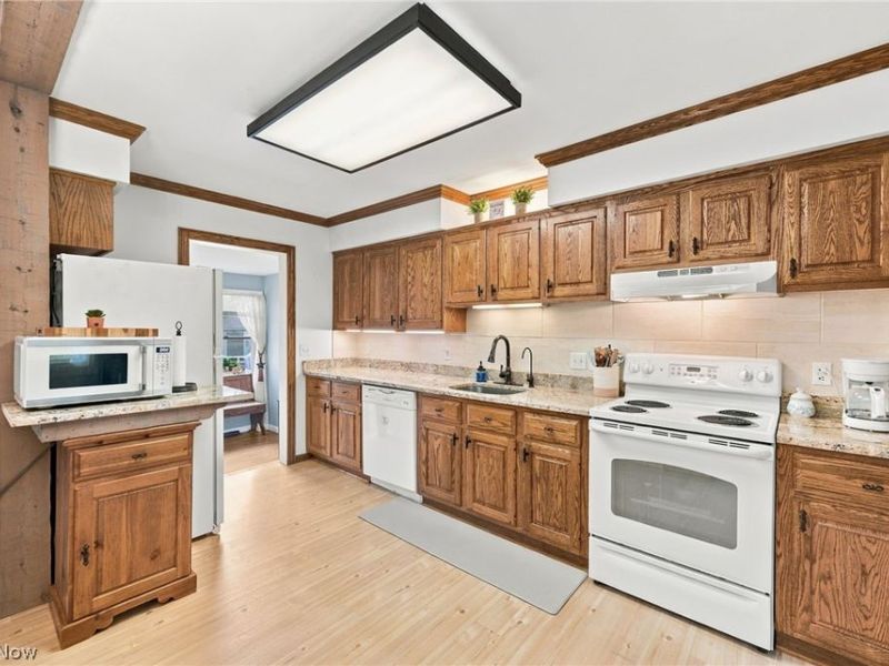 11663 Portlew Road, Newbury, OH 44065 Photo 13
