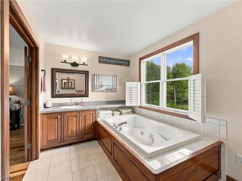 11663 Portlew Road, Newbury, OH 44065 Photo 24
