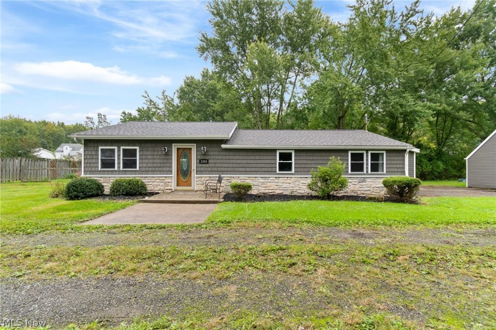 1314 Mattie Street Se, Canton, OH 44707 Main Photo