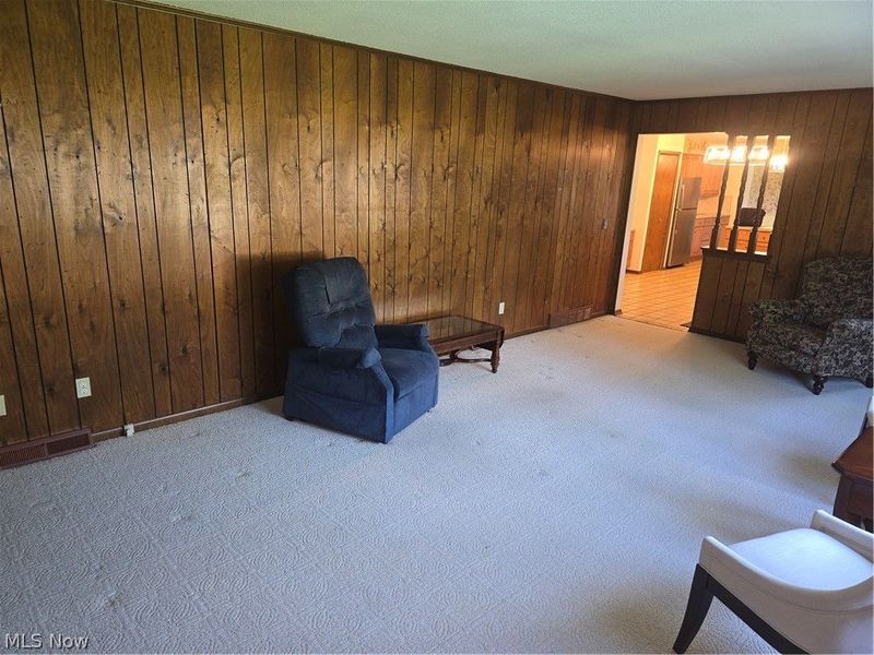 187 Crestview Drive, Elyria, OH 44035 Photo 10