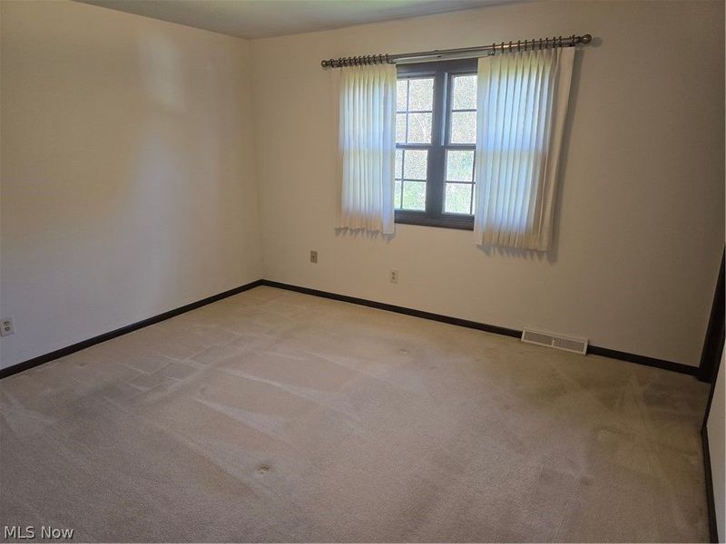 187 Crestview Drive, Elyria, OH 44035 Photo 20