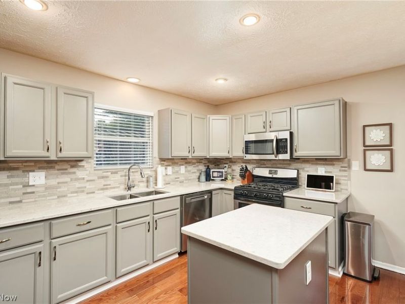 4939 Gateway Drive, Medina, OH 44256 Photo 7