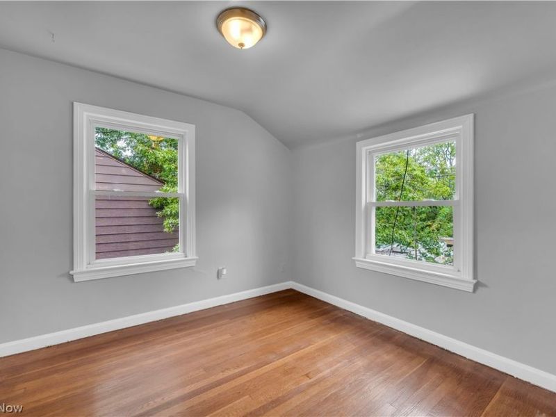 19509 Libby Road , Maple Heights, OH 44137 Photo 15