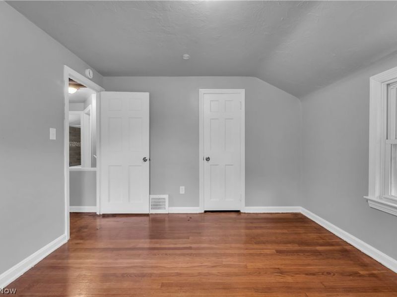 19509 Libby Road , Maple Heights, OH 44137 Photo 17